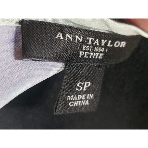 Ann Taylor Women's Multicolor Silk Round Neck Sleeveless Casual Top Blouse SP - Picture 7 of 10